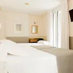 Sauce Hotel