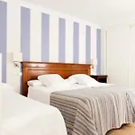 Sauce Hotel