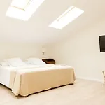 Hotel Sauce 2*