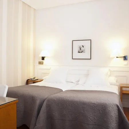 Hotel Sauce 2*