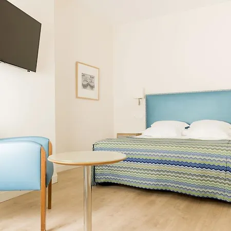 Sauce Hotell Zaragoza